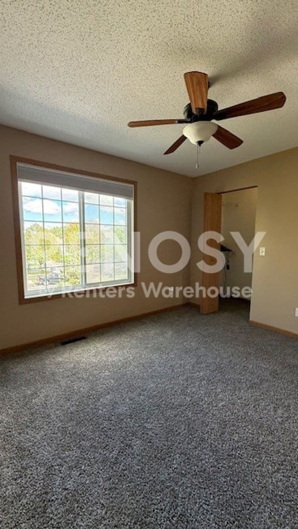 Building Photo - 15537 Foghorn Ln