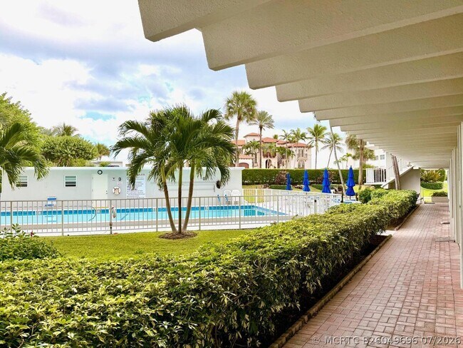 Building Photo - 3500 S Ocean Blvd