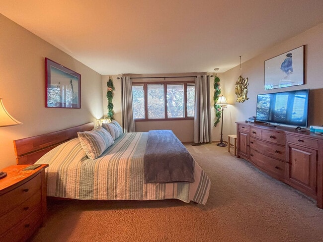 Building Photo - 951-953 3 Crabs Rd