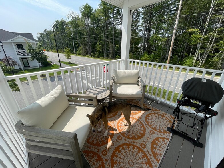 Building Photo - 35 Mill Commons Dr