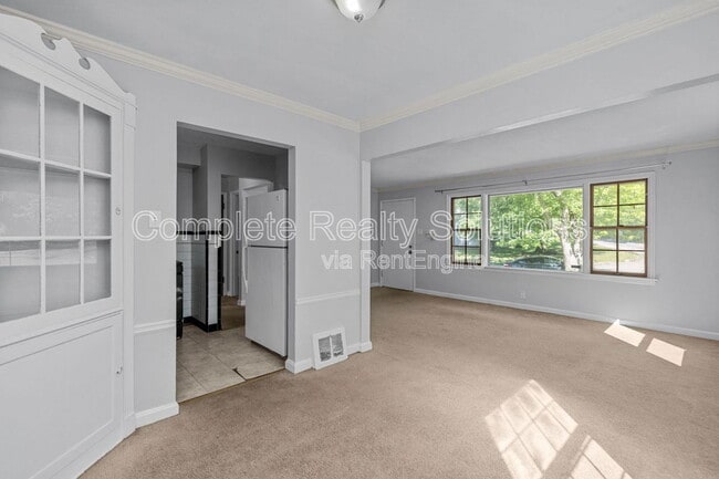 Building Photo - 10366 Ashbrook Dr