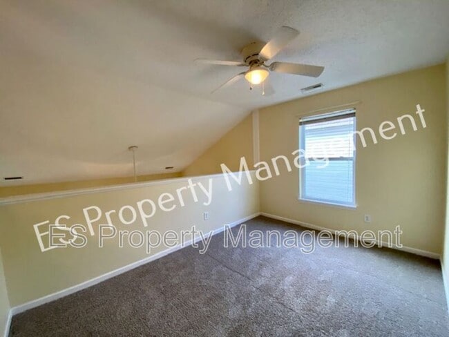Building Photo - 7310 Parklake Pl