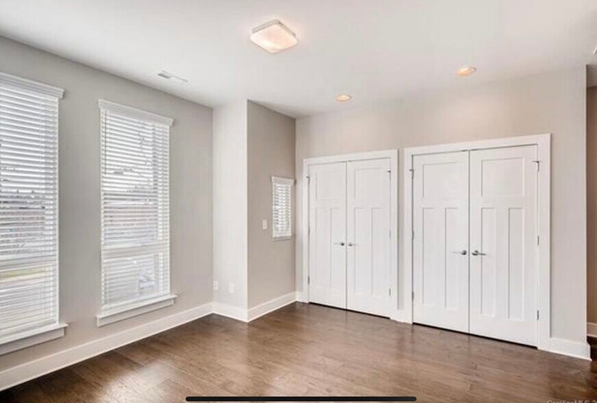 Master Bedroom - 418 Southend Crossing Ln