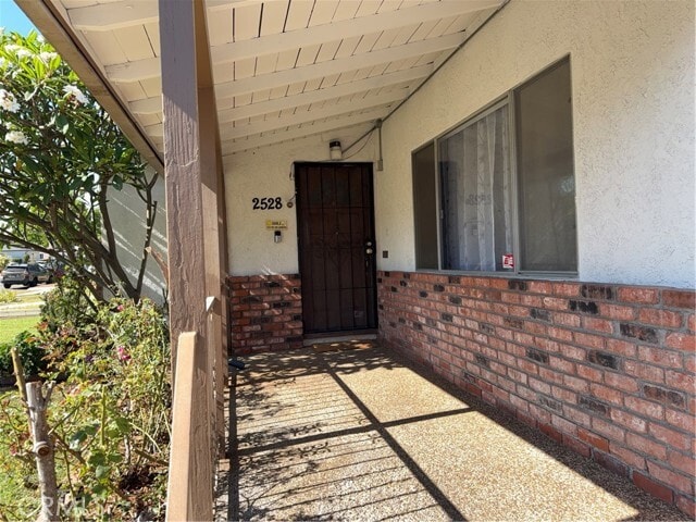 Building Photo - 2528 Whitney Dr