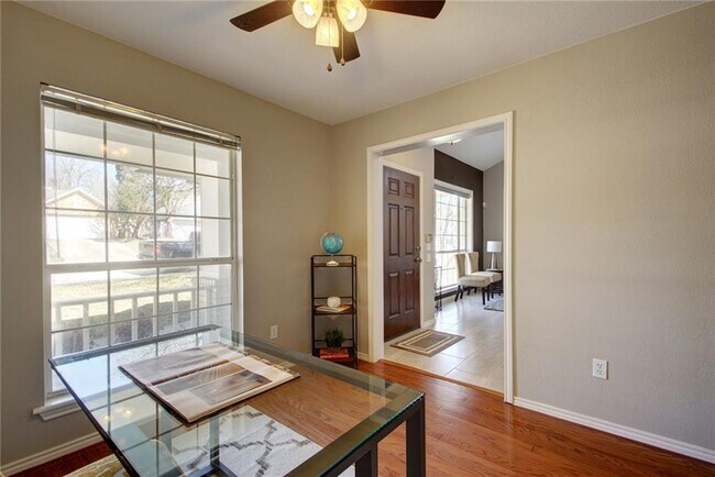 Building Photo - 2926 Wickersham Ln