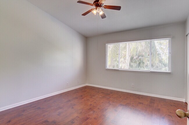 Building Photo - 941 Kokomo Key Ln