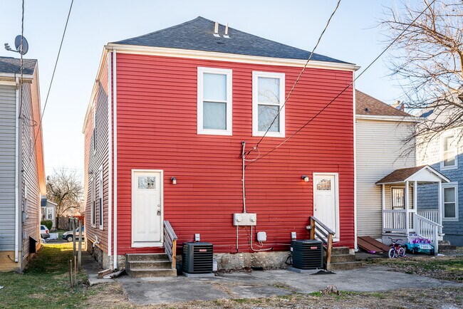 Exterior - Backyard - 1628 S 4th St