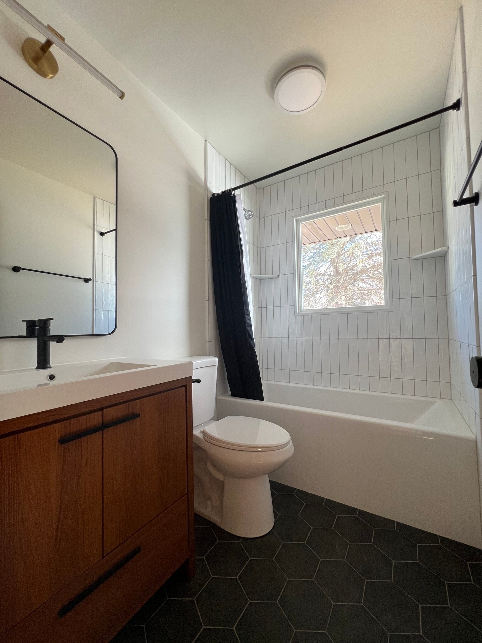 Building Photo - 4032 Worthington Ave