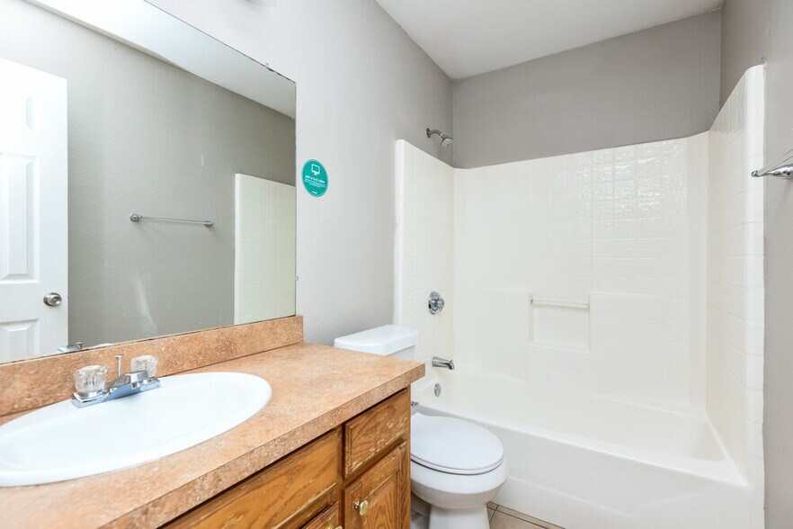 Building Photo - 409 Partridge Cir