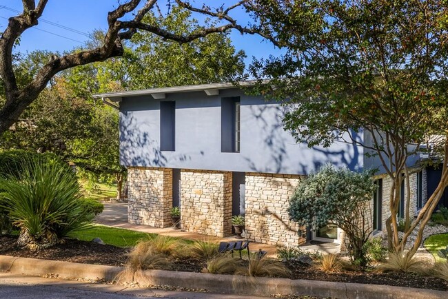 Building Photo - 410 Brookhaven Trail