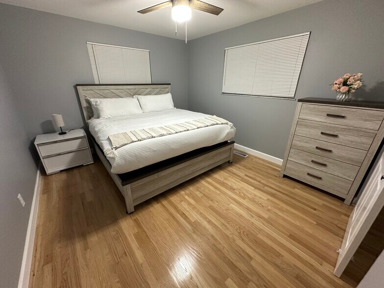 Building Photo - 3440 Laura Ln