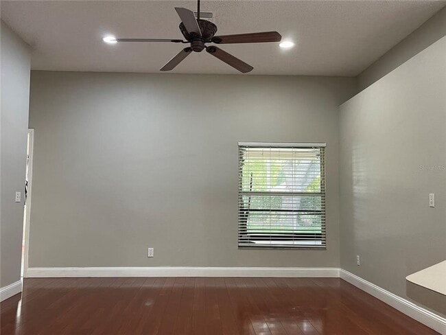 Building Photo - 1527 Scotch Pine Dr