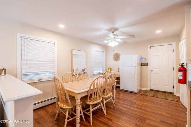 Building Photo - 260 Hancock Ave