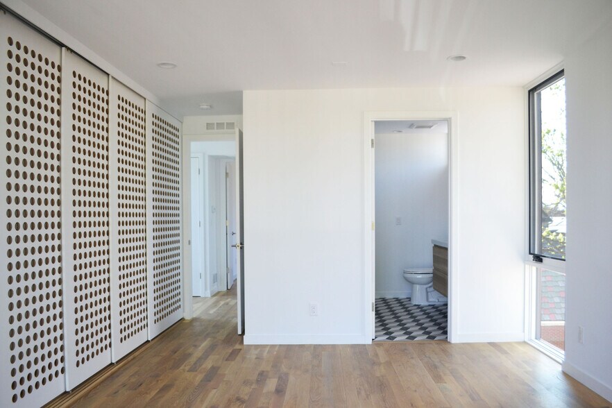 Building Photo - 1627 N Gilpin St