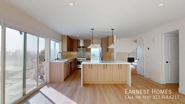 Building Photo - 4455 Deanwood Dr