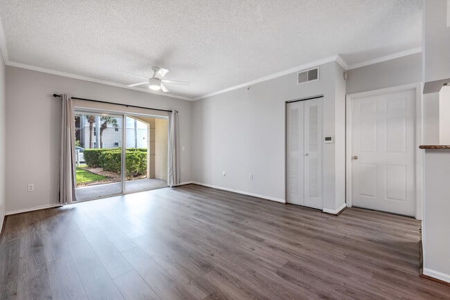 Building Photo - 1106 Tuscany Way