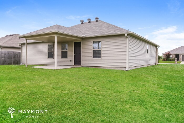 Building Photo - 12805 Bell Flower Dr