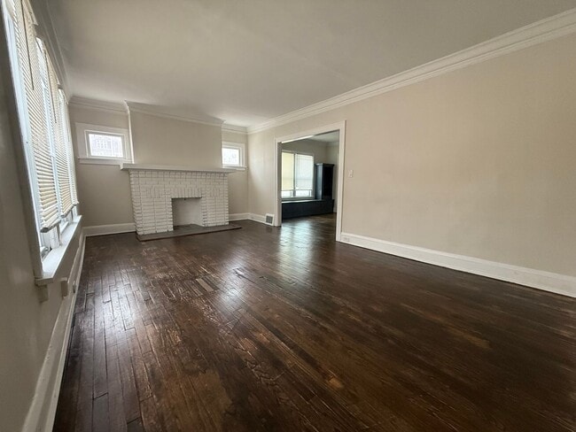 Building Photo - 3241 Kildare Rd