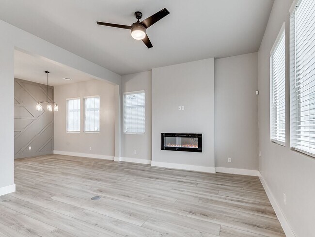 Building Photo - Beautiful home inOklahoma City