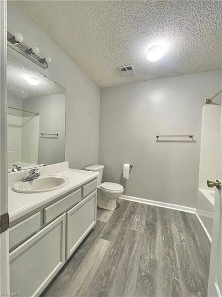 Building Photo - 7137 W Friendly Ave