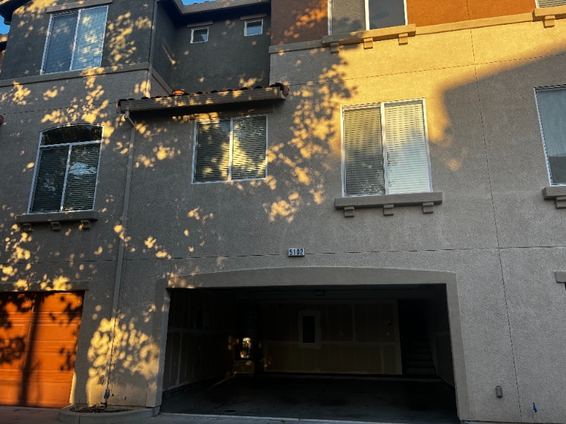 Building Photo - 2580 W El Camino Ave