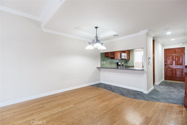 Building Photo - 14631 Dickens St