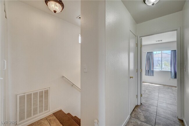 Building Photo - 2275 Windmill Grove Ct