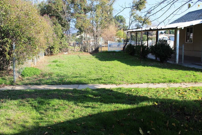 Building Photo - 278 W Ave L