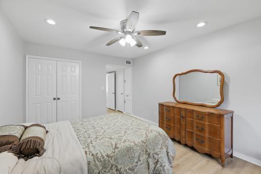 Building Photo - 5811 Copperwood Ln