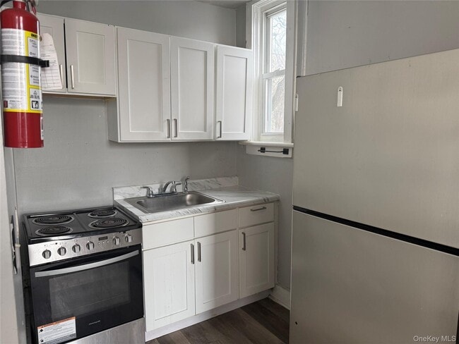 Building Photo - 48 Cannon St