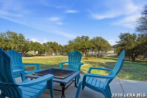 Building Photo - 2681 Lakeview Dr