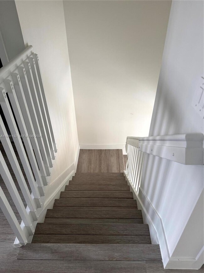 Building Photo - 18992 SW 344th Ter