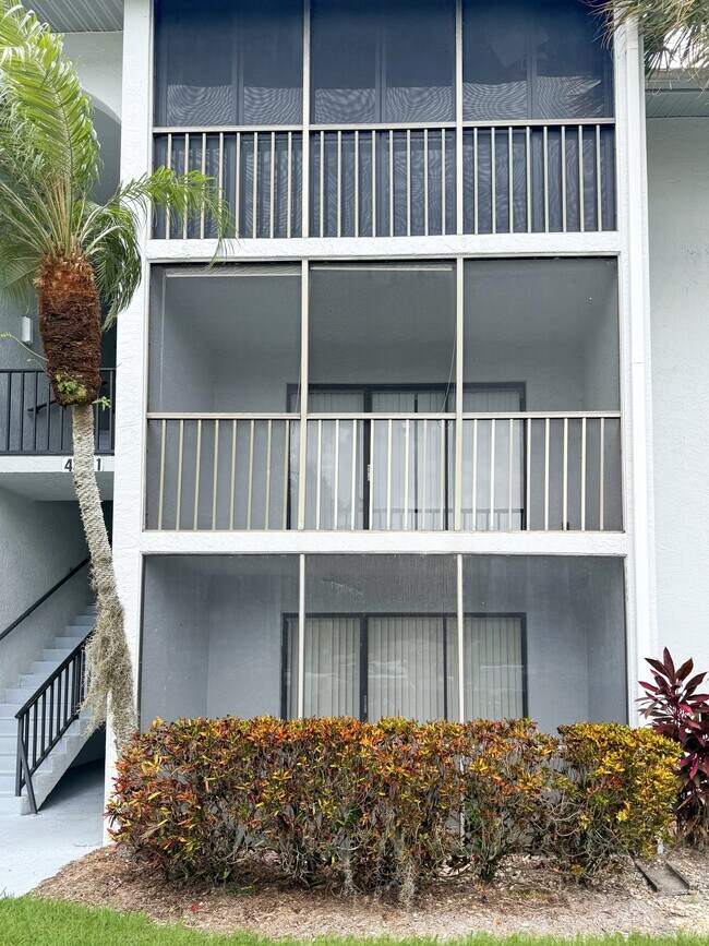 Building Photo - 4701 Lakeside Club Blvd
