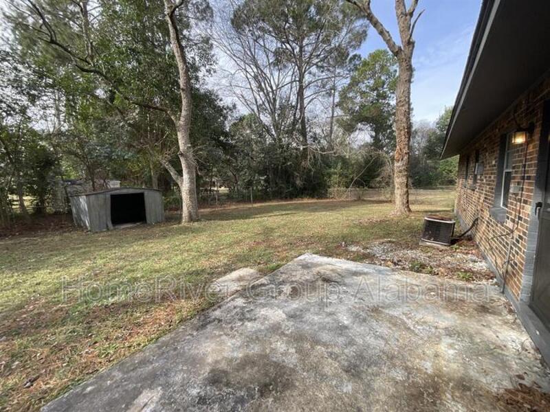 Building Photo - 613 Durward Dr