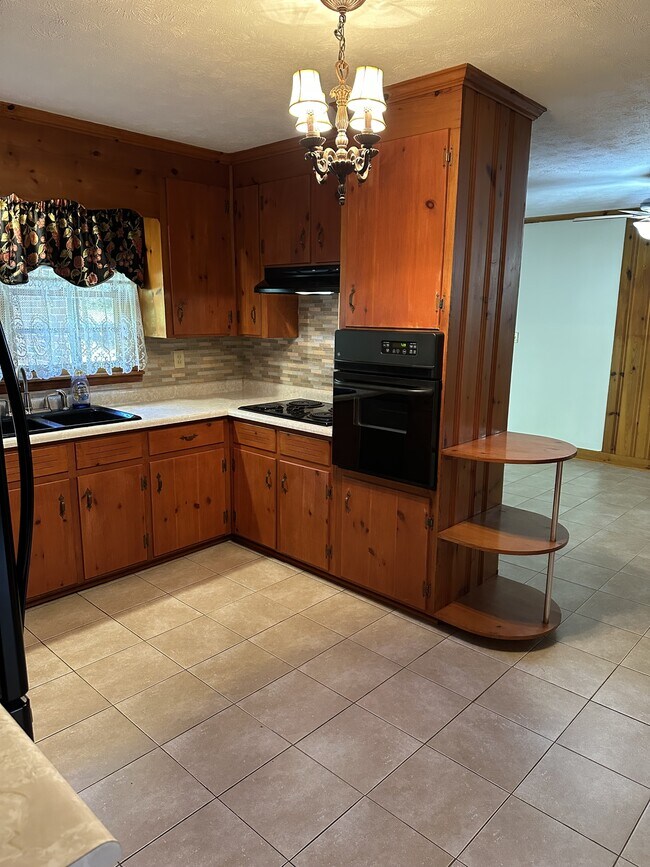 Building Photo - 2835 Anderson Hwy