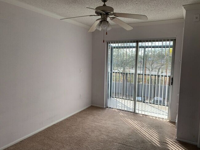 Building Photo - 103 Oyster Bay Cir