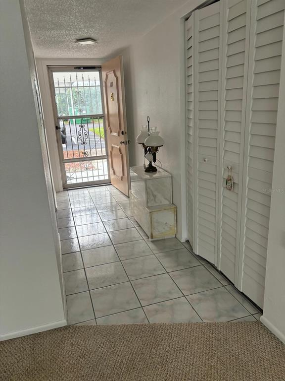 Building Photo - 2060 Marilyn St