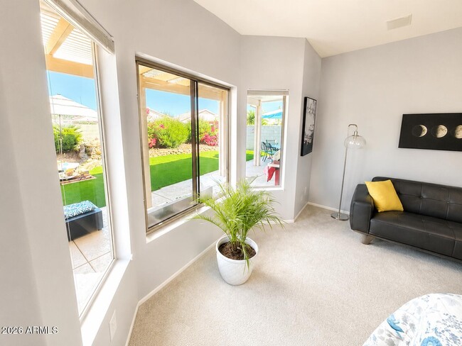 Building Photo - 15876 W Alpine Ridge Dr