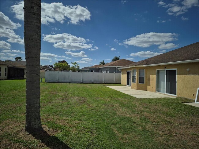 Building Photo - 2710 Rismen Ct