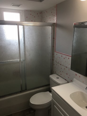 Building Photo - 1634 Cedar St