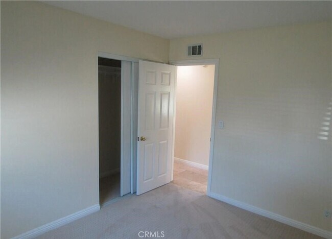 Building Photo - 8901 Shore Cir