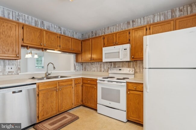 Building Photo - 11308 Golden Eagle Pl