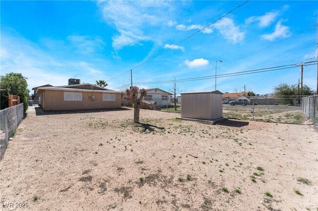 Building Photo - 1272 Lawry Ave