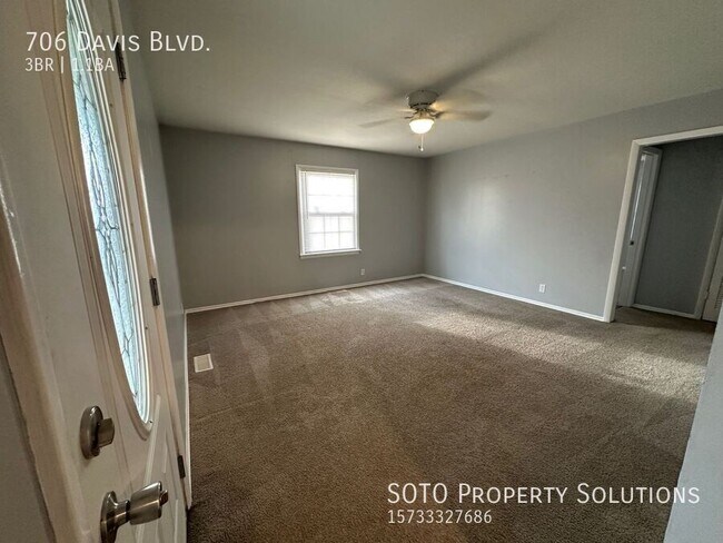 Building Photo - 3BD/1.5BA Pet-Friendly House
