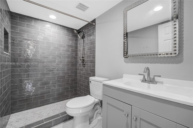 Building Photo - 7100 NW 17th St