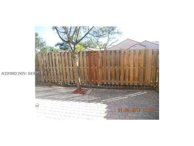 Building Photo - 8057 SW 118th Ct