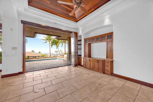 Building Photo - Luxury Ocean-View Home with Pool in Gated ...