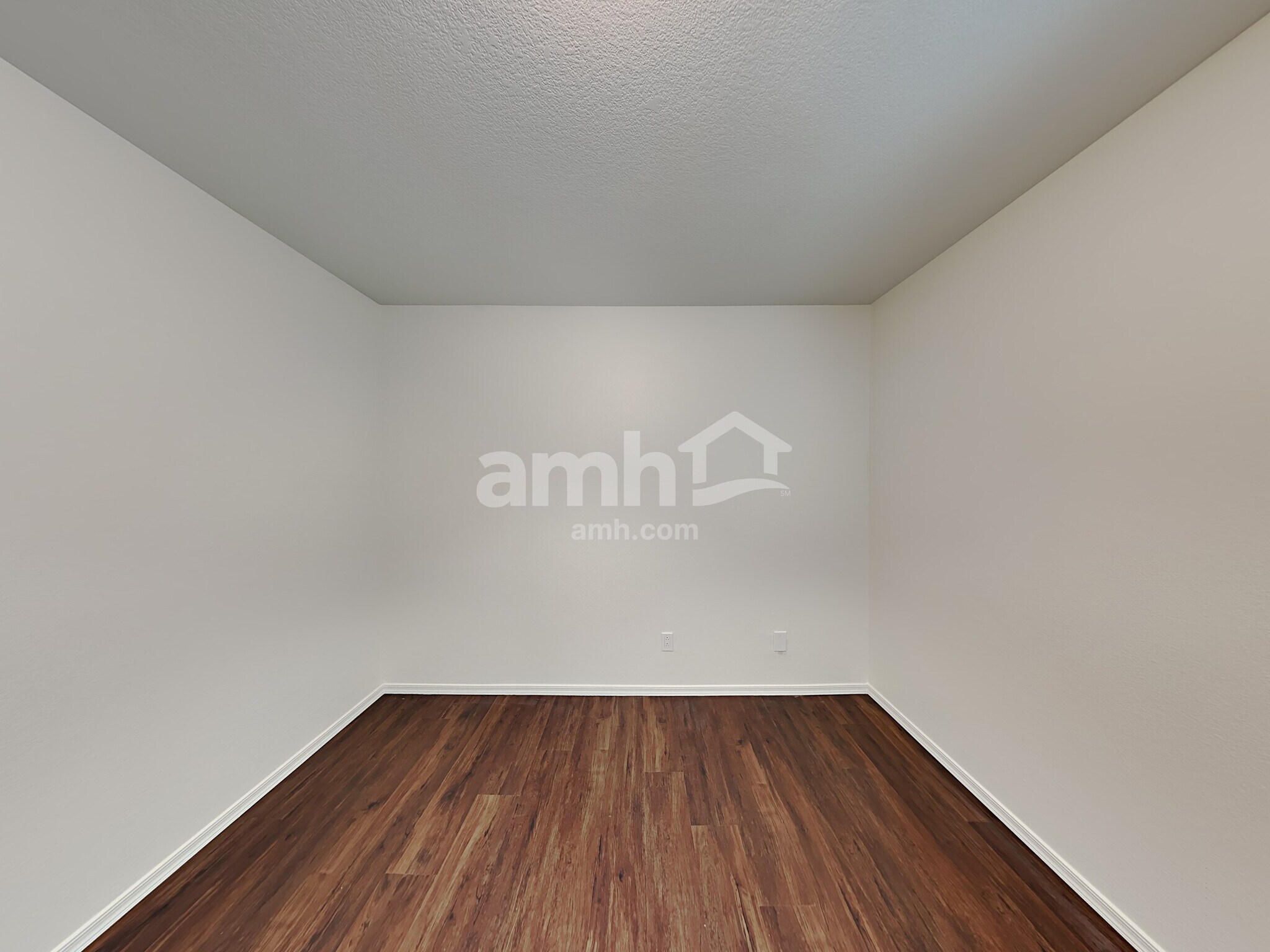 Building Photo - 9810 E Kiva Ave