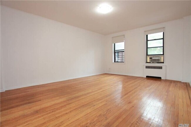 Building Photo - 65-10 99th St