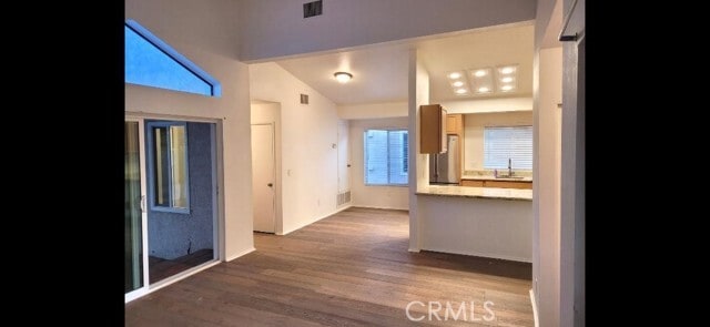 Building Photo - 40768 Biscayne Dr